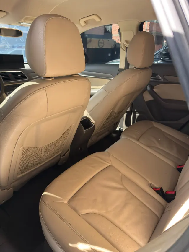 Foto 7 de Audi Q3 2.0 QUATTRO