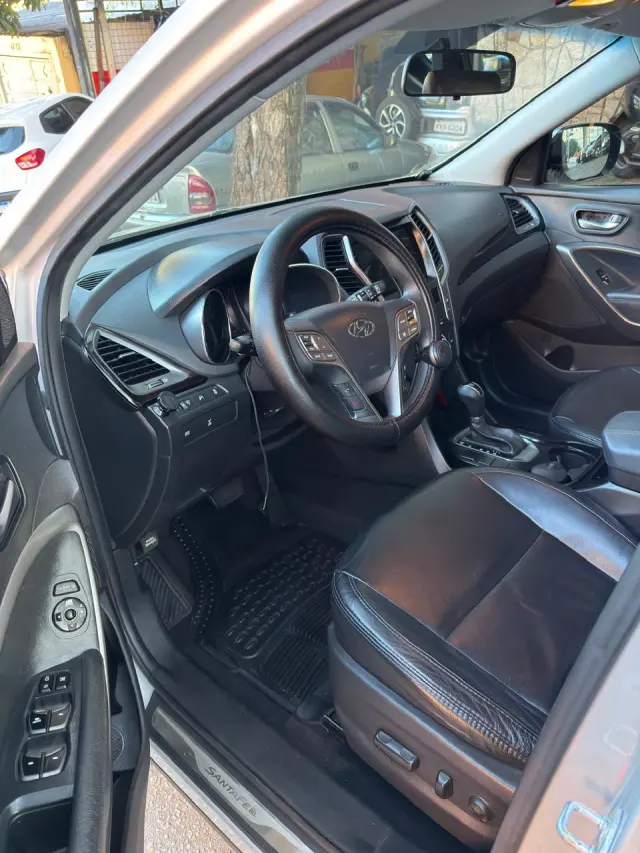 Foto 8 de Hyundai SANTA FÉ 3.3 GLS