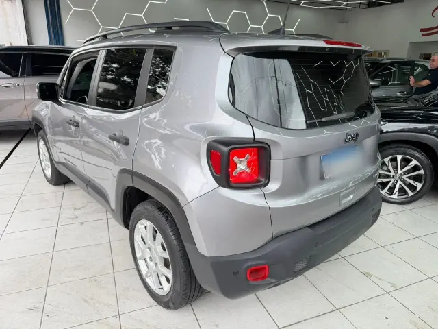 Foto 2 de Jeep RENEGADE 1.8 SPORT