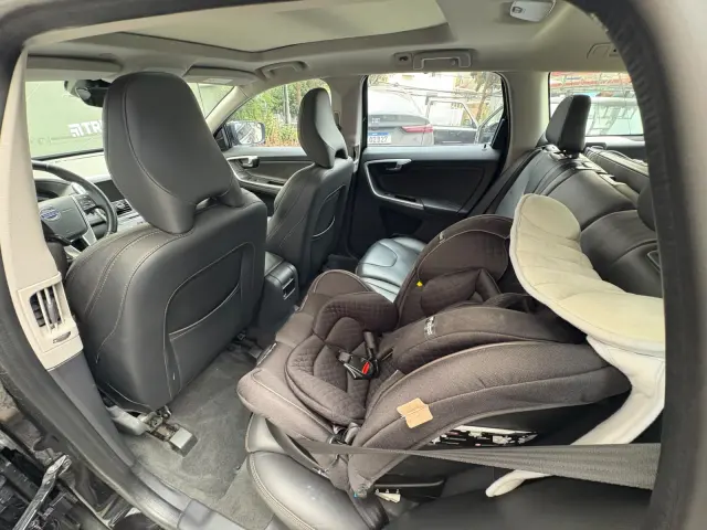 Foto 13 de Volvo XC60 2.0 T5