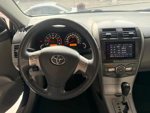 Foto 10 de Toyota COROLLA 1.8 GLI