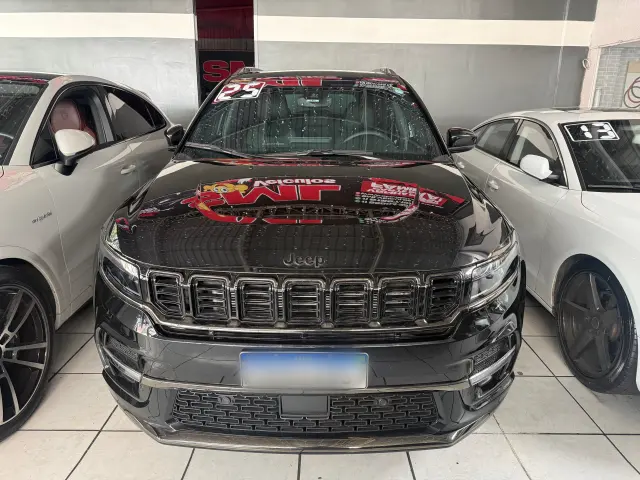 Foto 2 de Jeep COMMANDER 2.0 BLACK HAWK HURRICANE
