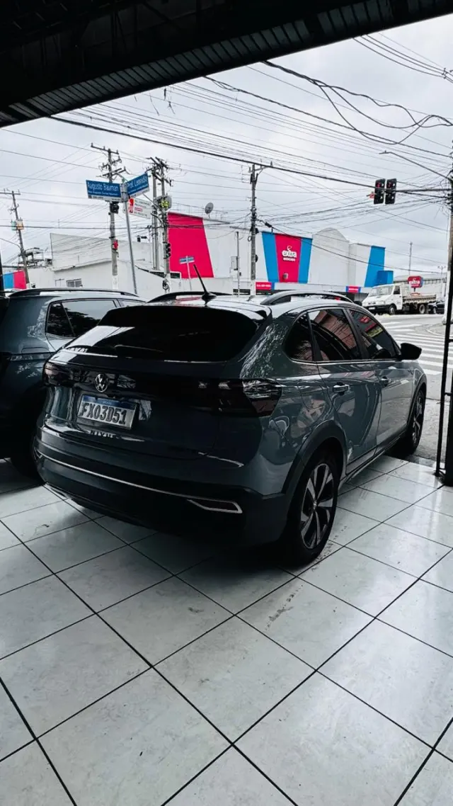 Foto 5 de Volkswagen NIVUS 1.0 HIGHLINE LAUNCHING ED