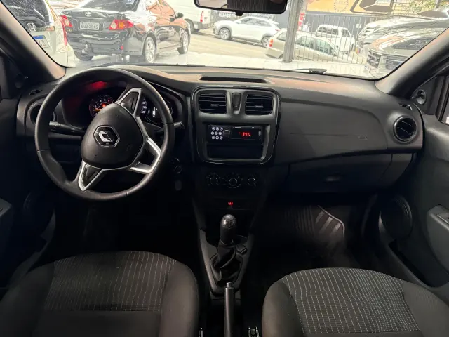 Foto 10 de Renault LOGAN 1.0 LIFW