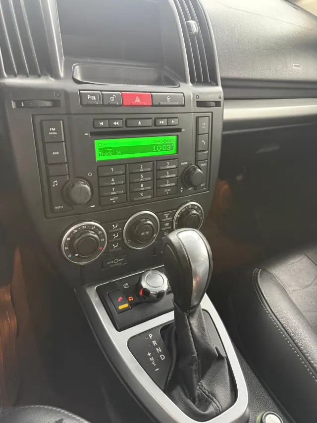 Foto 14 de Range Rover FREELANDER 3.2 2I6 SE