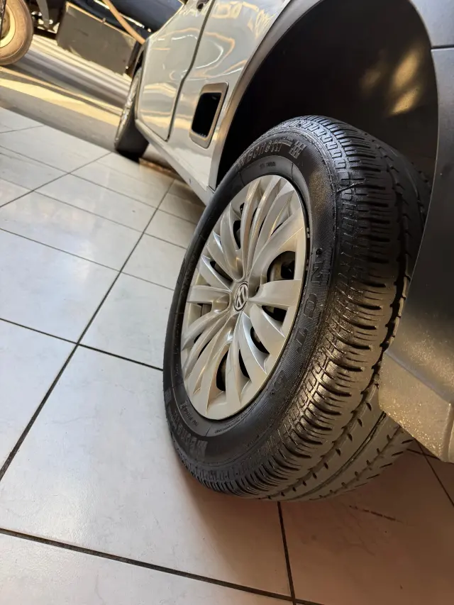 Foto 6 de Volkswagen SAVEIRO 1.6 ROBUST