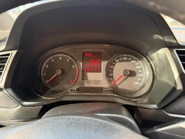 Foto 12 de Volkswagen SAVEIRO 1.6 ROBUST