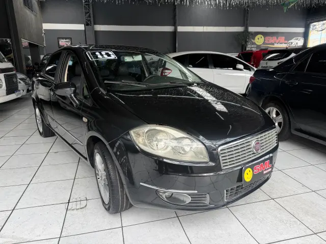 Foto 3 de Fiat LINEA 1.9 ABSOLUTE