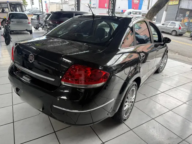 Foto 5 de Fiat LINEA 1.9 ABSOLUTE