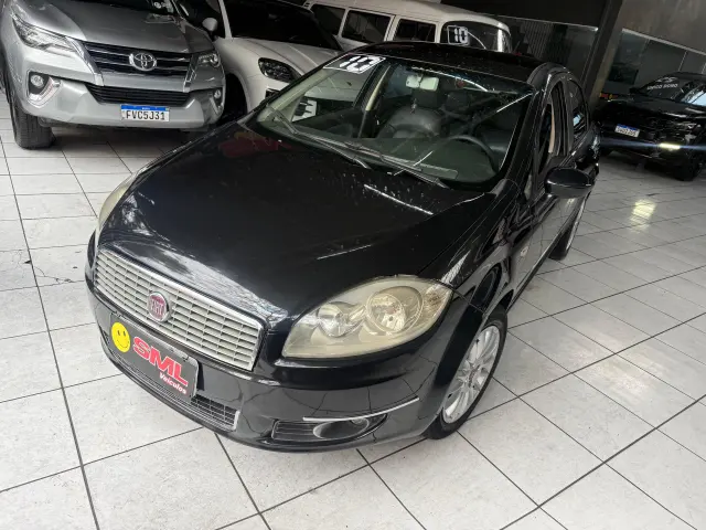 Foto 2 de Fiat LINEA 1.9 ABSOLUTE