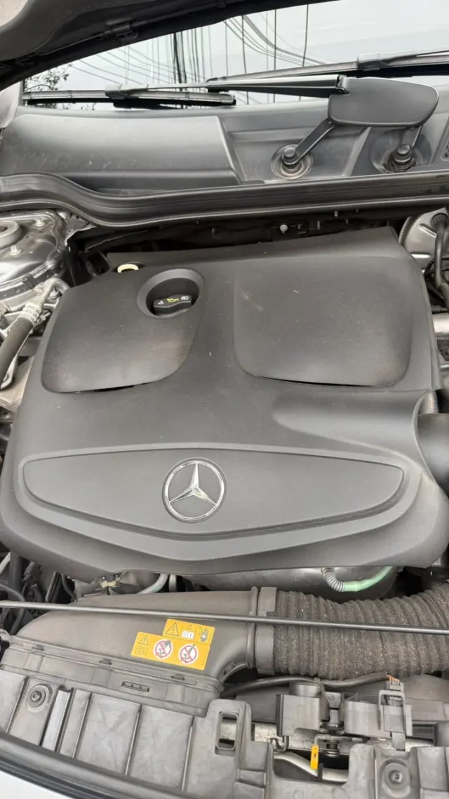 Foto 5 de Mercedes Benz GLA 200 1.6 ADVANCE