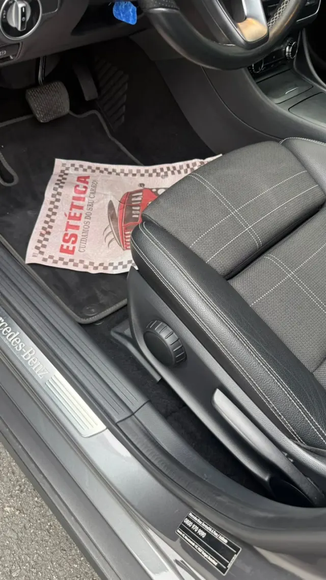 Foto 14 de Mercedes Benz GLA 200 1.6 ADVANCE