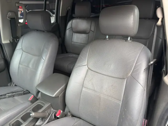 Foto 10 de Nissan FRONTIER 2.5 SV ATTACK