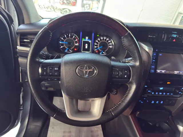 Foto 12 de Toyota SW4 4.0 SRX