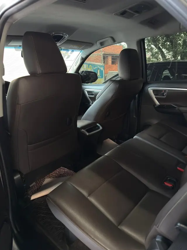 Foto 8 de Toyota SW4 4.0 SRX