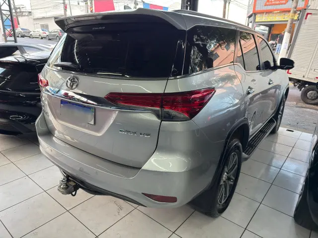 Foto 7 de Toyota SW4 4.0 SRX