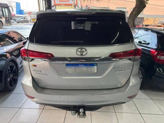 Foto 5 de Toyota SW4 4.0 SRX