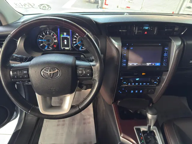 Foto 11 de Toyota SW4 4.0 SRX