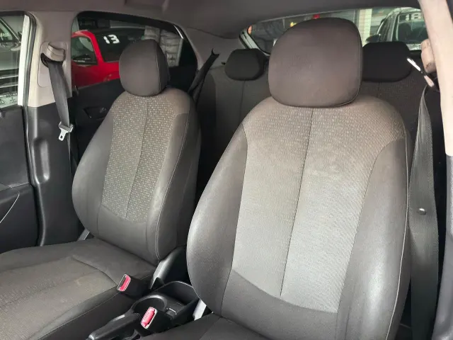 Foto 9 de Hyundai HB20 1.0 COMFORT