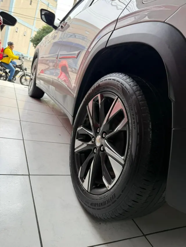 Foto 11 de Chevrolet TRACKER 1.2 PREMIER