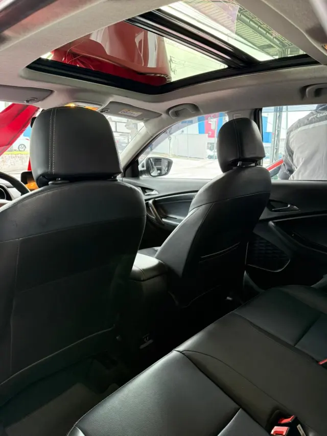 Foto 7 de Chevrolet TRACKER 1.2 PREMIER